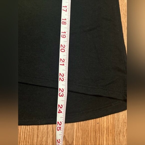 DISNEY Women's Mickey Mouse Short Sleeve Skeleton Graphic Shirt Glows Halloween - Picture 4 of 5